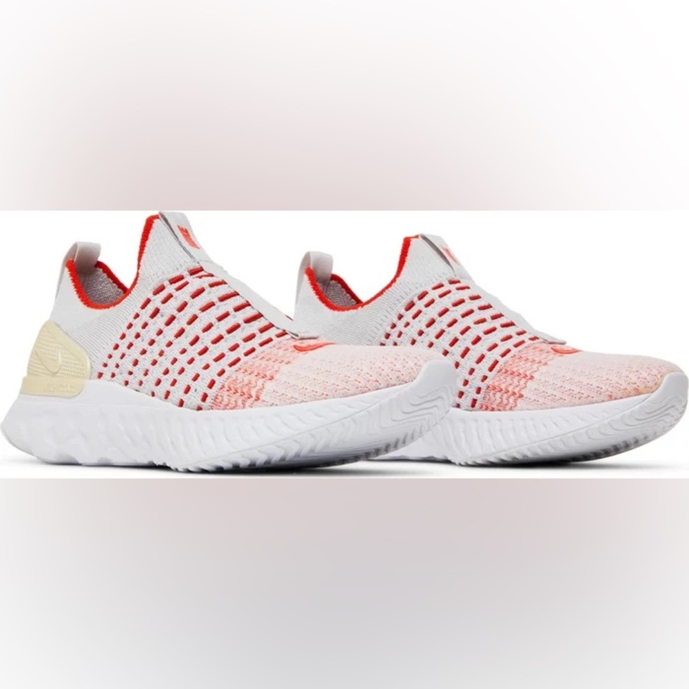 Wmns React Phantom Run Flyknit 2 'Vast Grey Orange'